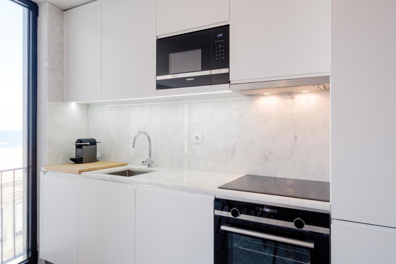 Boutique Rentals- Bliss By The Sea Apt- Ocean Views In Foz Beach ポルト エクステリア 写真